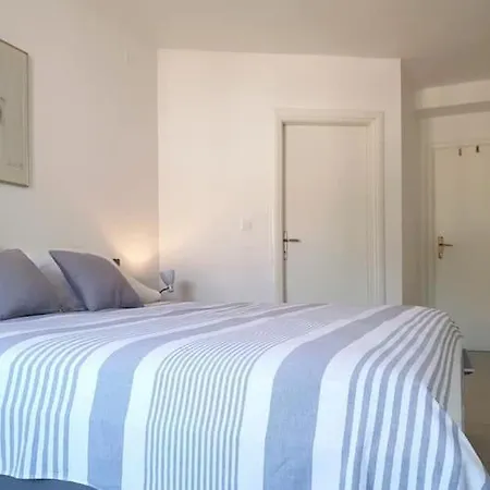 Pizzi Aparthotel